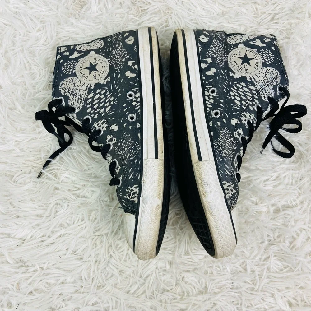 CONVERSE black & gray leather high top snakeskin lace up sneakers size junior 6